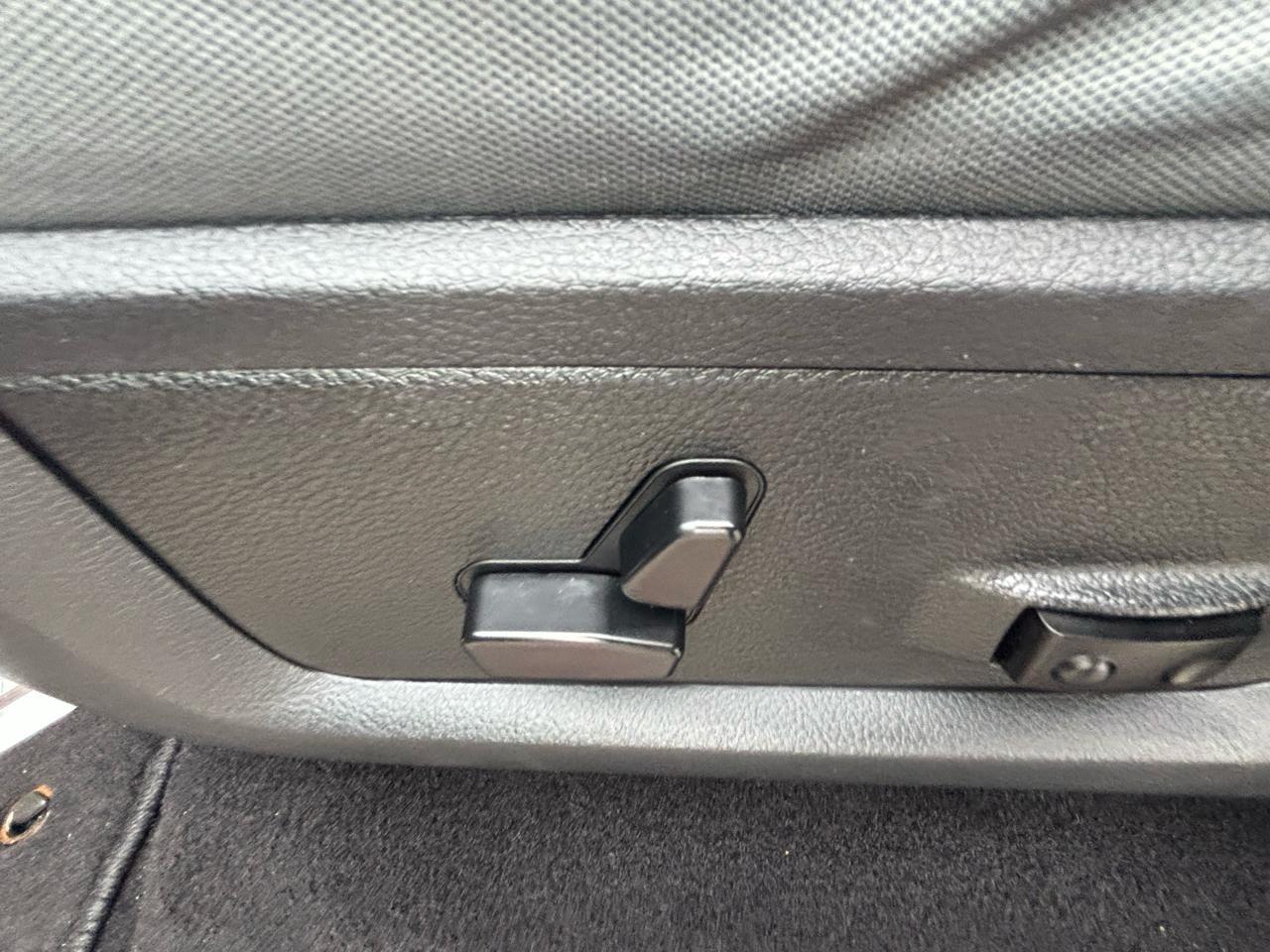 RAM 2500 4WD Mega Cab 160.5" Big Horn 2016