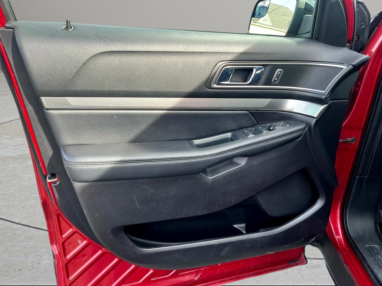 Ford Explorer XLT 4WD 2018