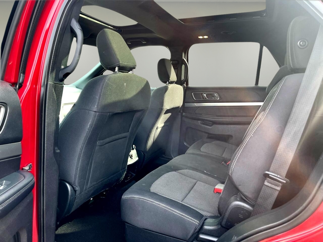 Ford Explorer XLT 4WD 2018