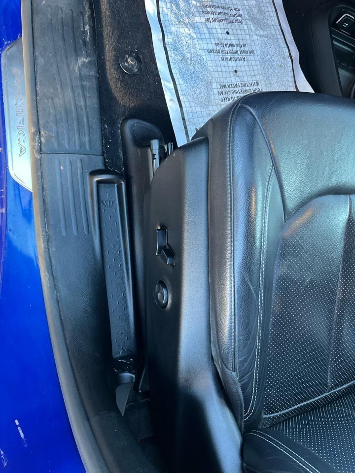 Chrysler Pacifica Touring L Plus 2019