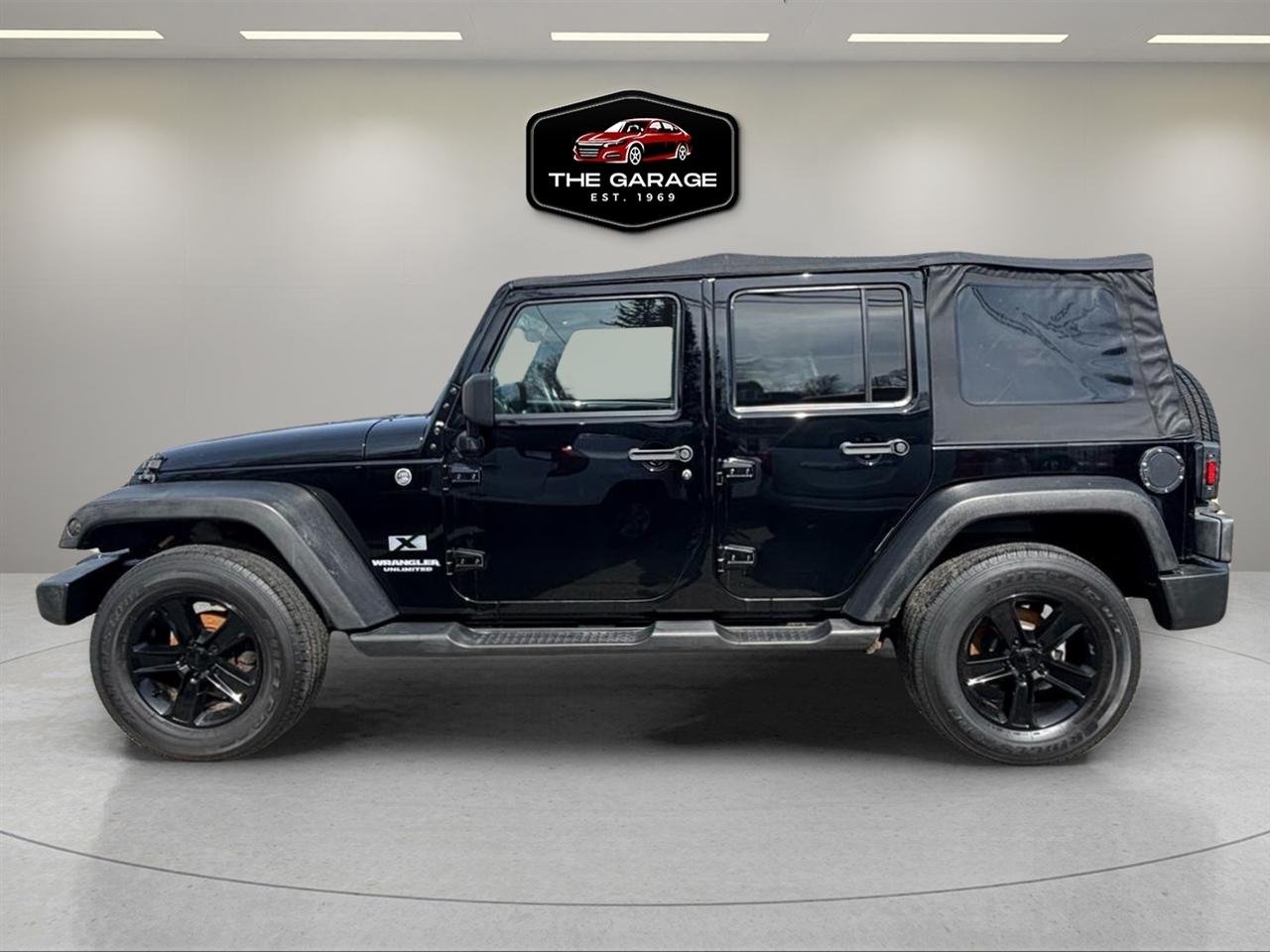 Jeep Wrangler Unlimited 4WD 4dr X 2009
