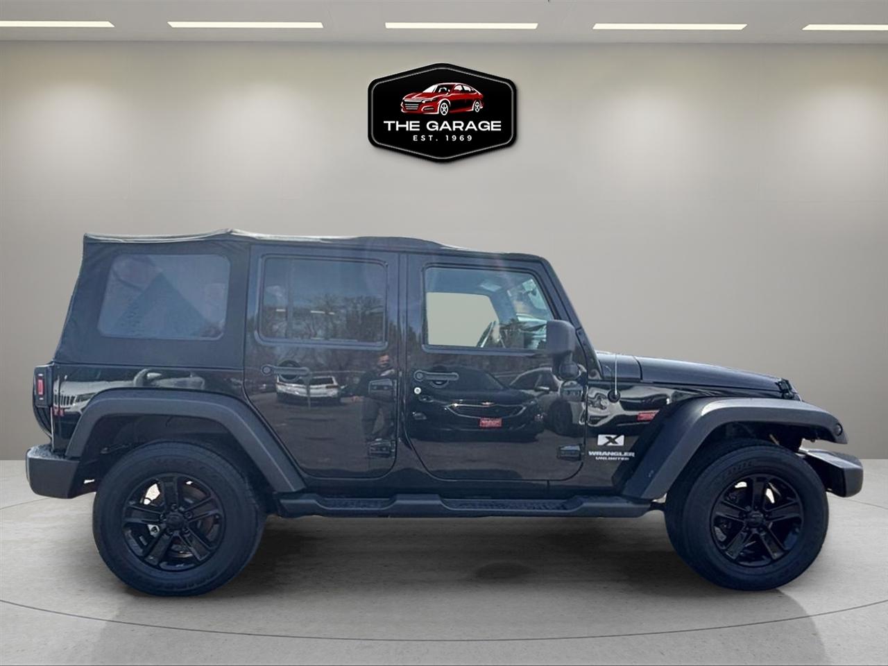 Jeep Wrangler Unlimited 4WD 4dr X 2009