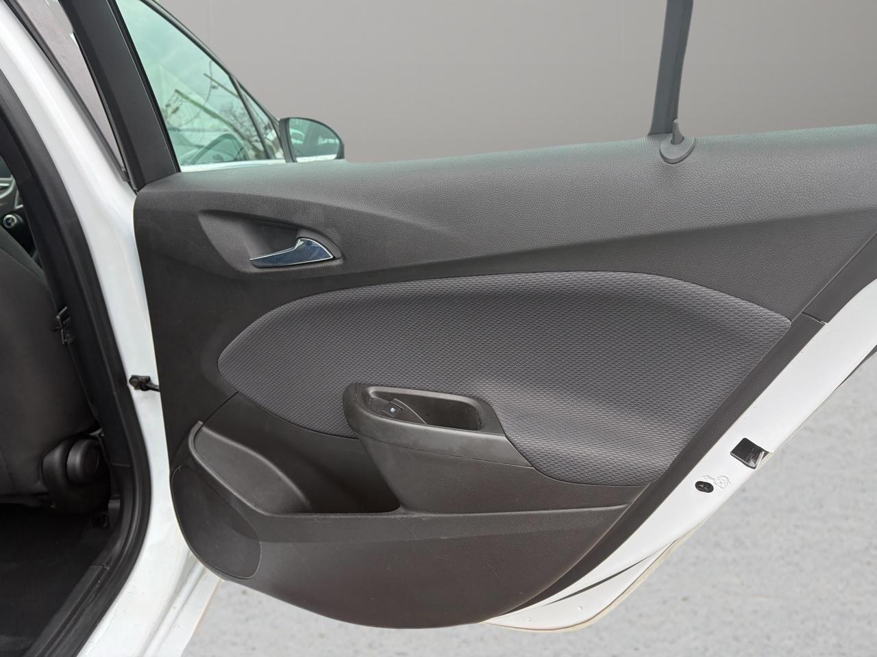 Chevrolet Cruze 4dr Sdn 1.4L LT w/1SD 2018