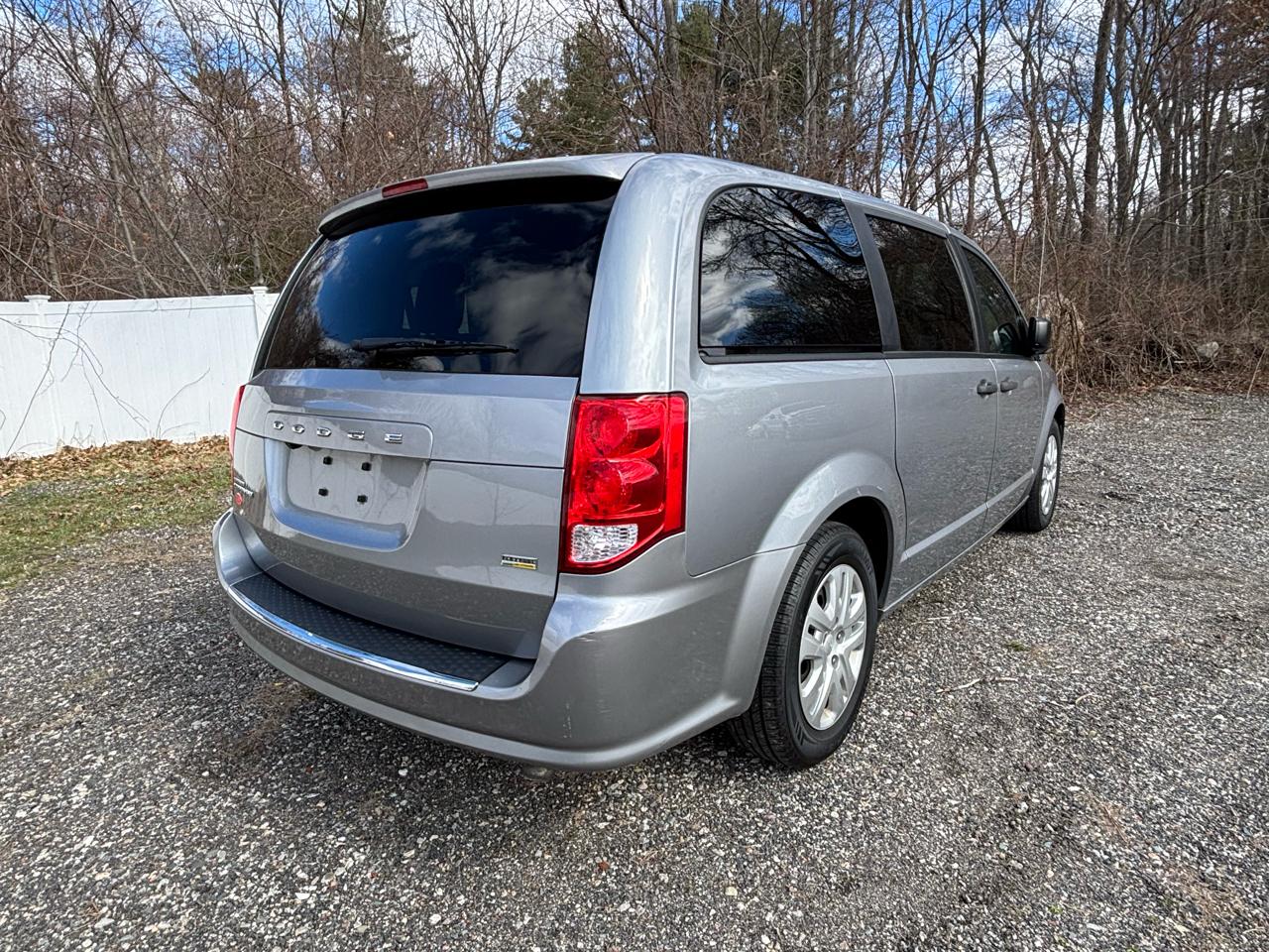 Dodge Grand Caravan SE 2019