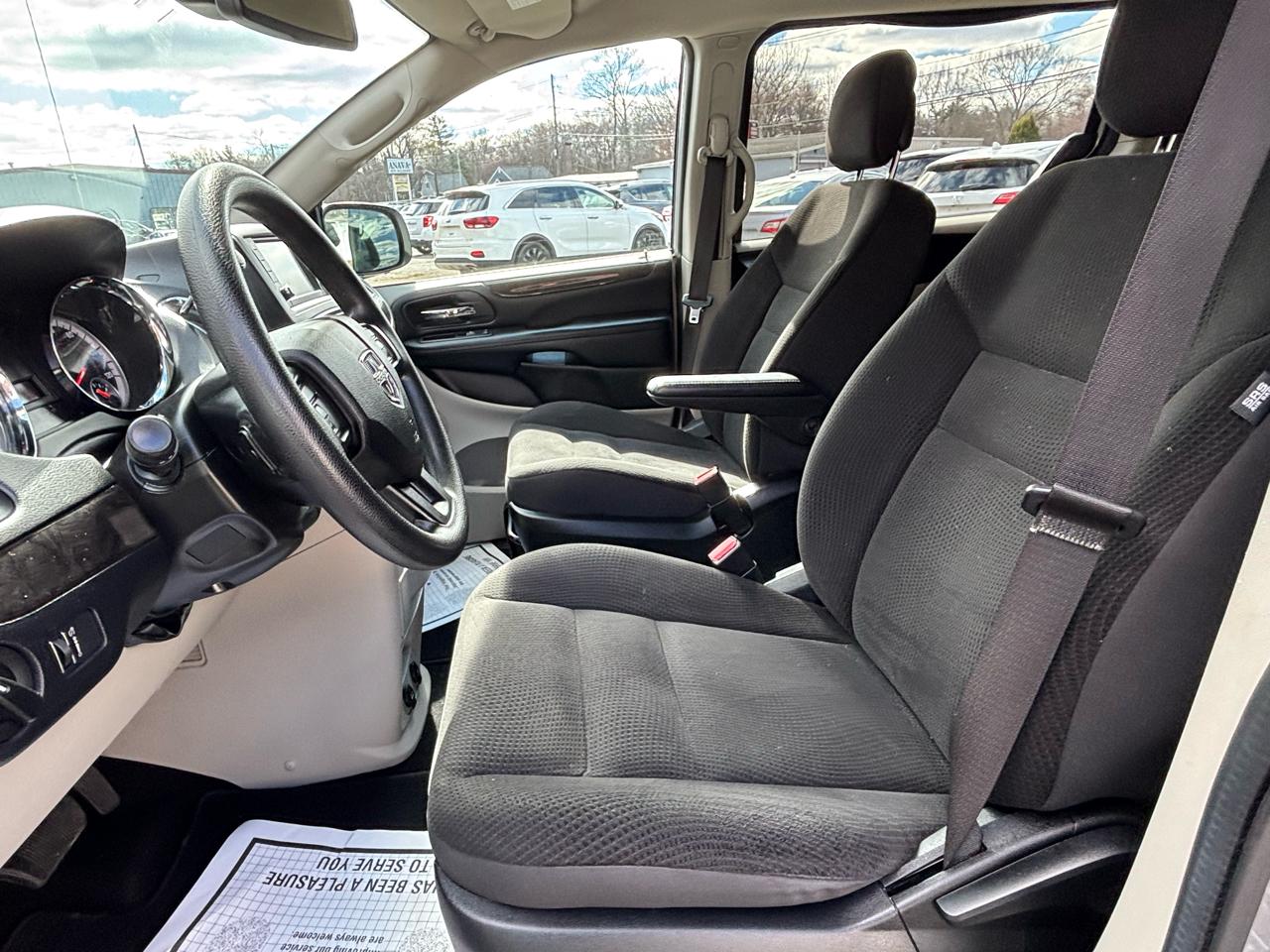 Dodge Grand Caravan SE 2019