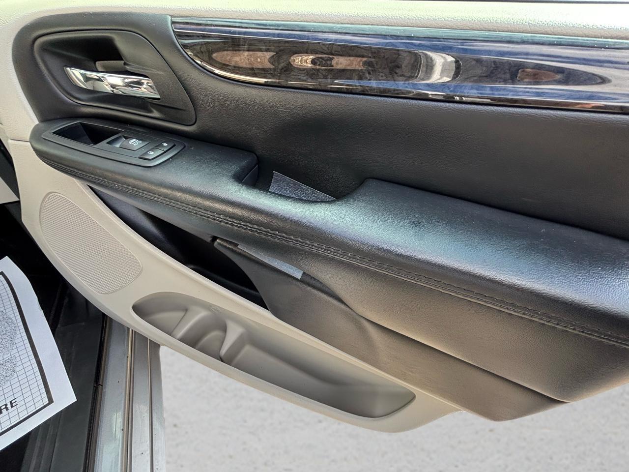 Dodge Grand Caravan SE 2019