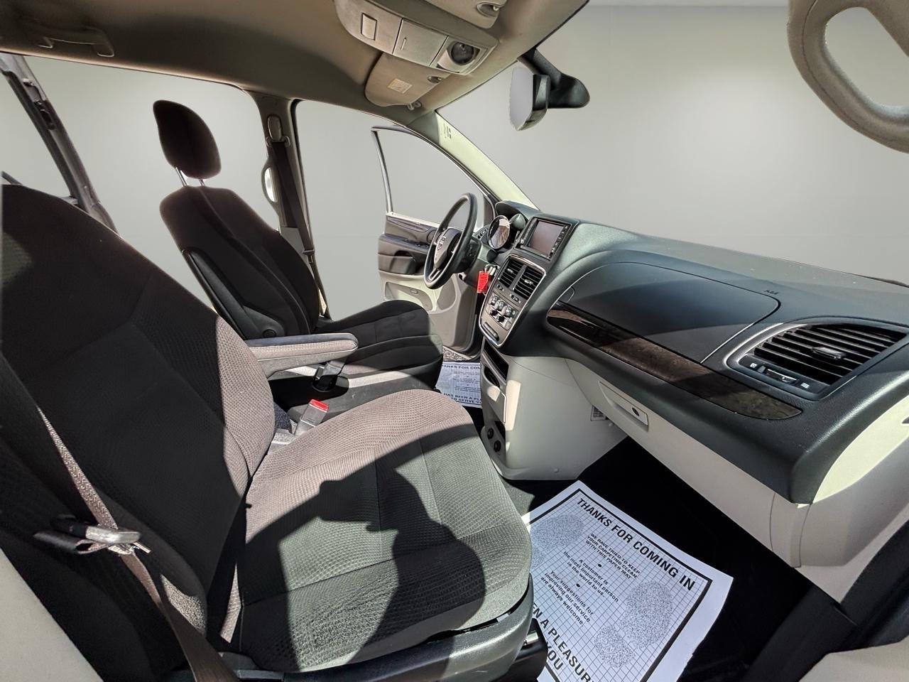 Dodge Grand Caravan SE 2019