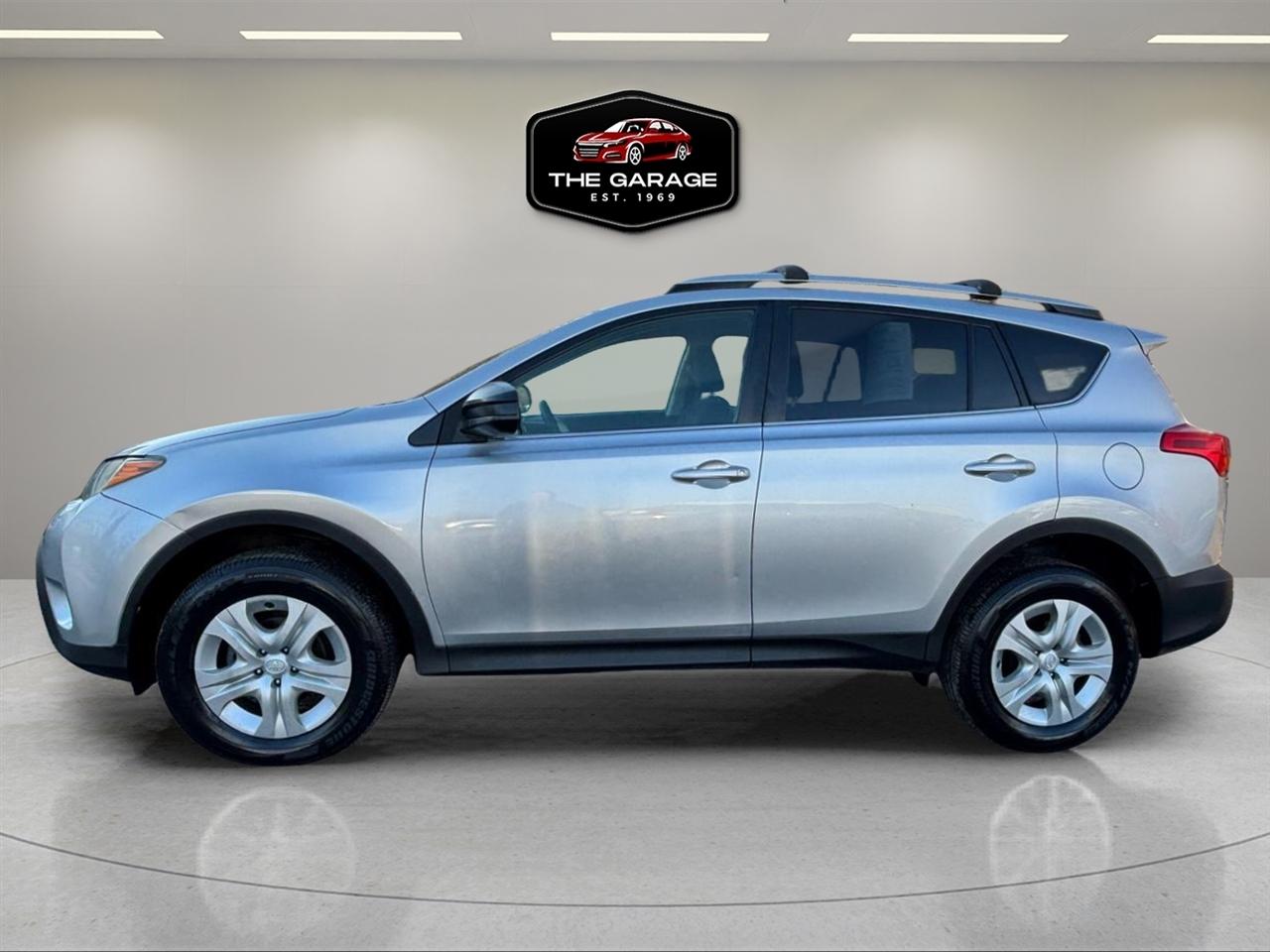 Toyota RAV4  2014