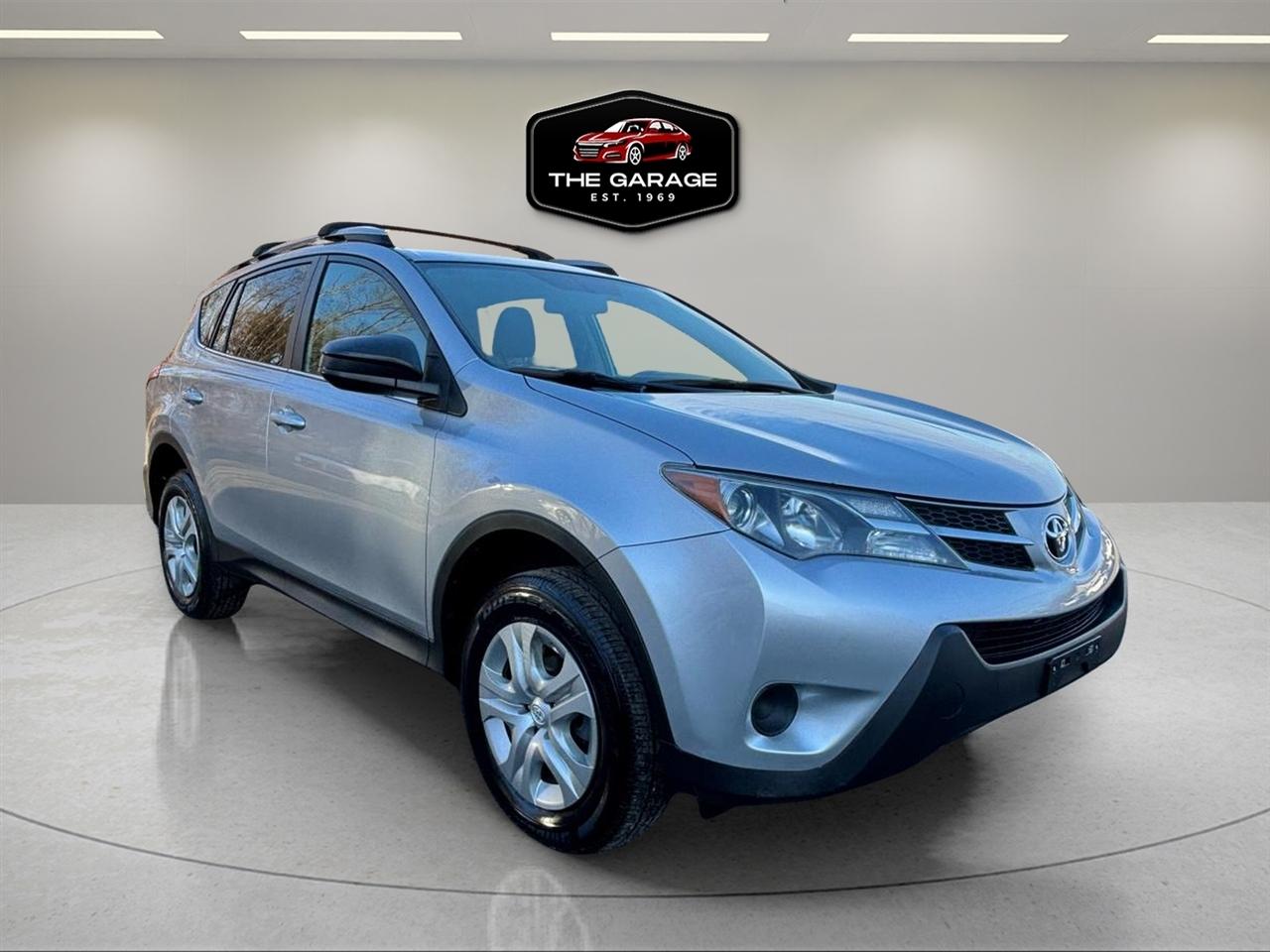 Toyota RAV4  2014