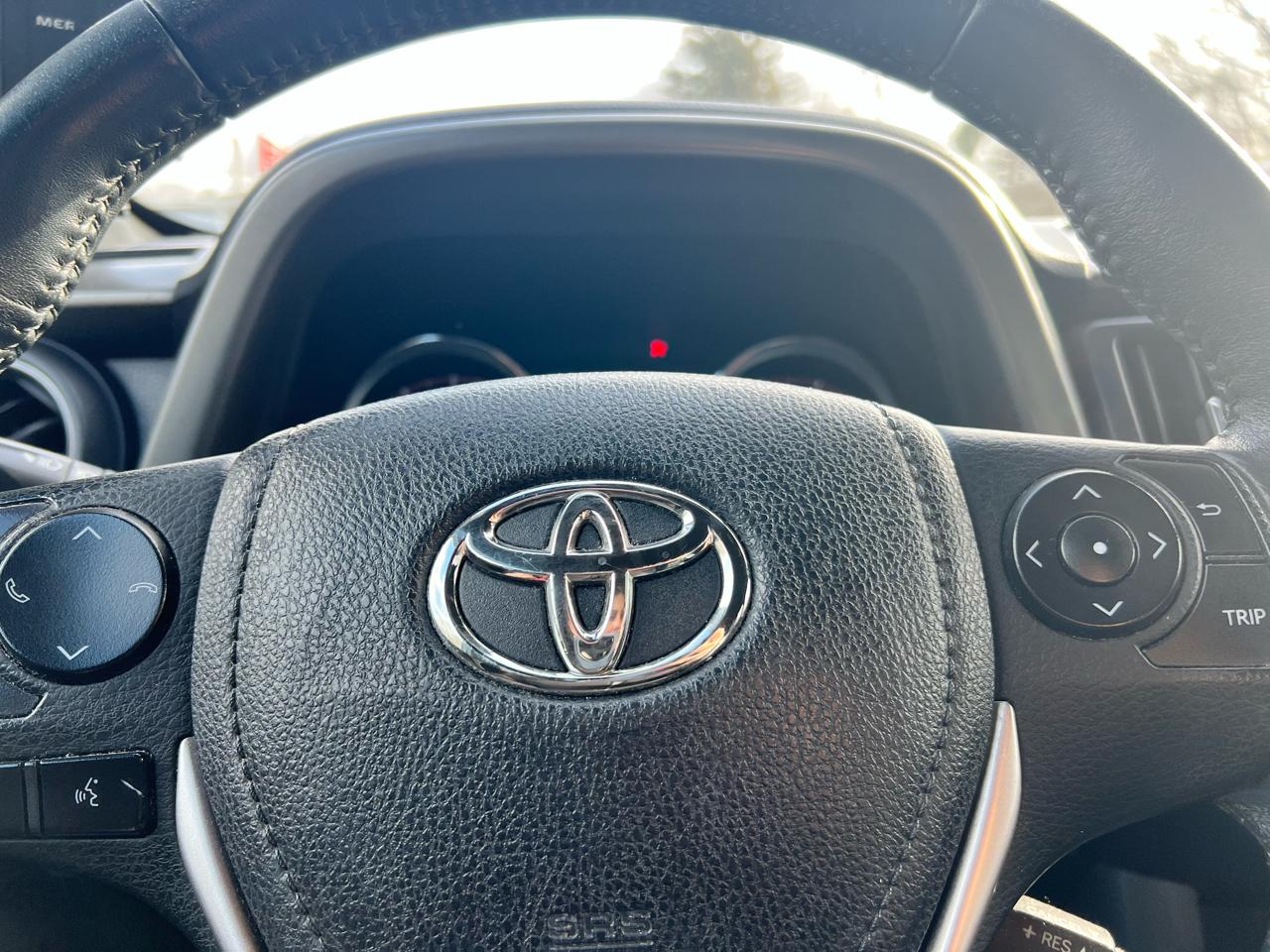 Toyota RAV4 AWD 4dr SE (Natl) 2016