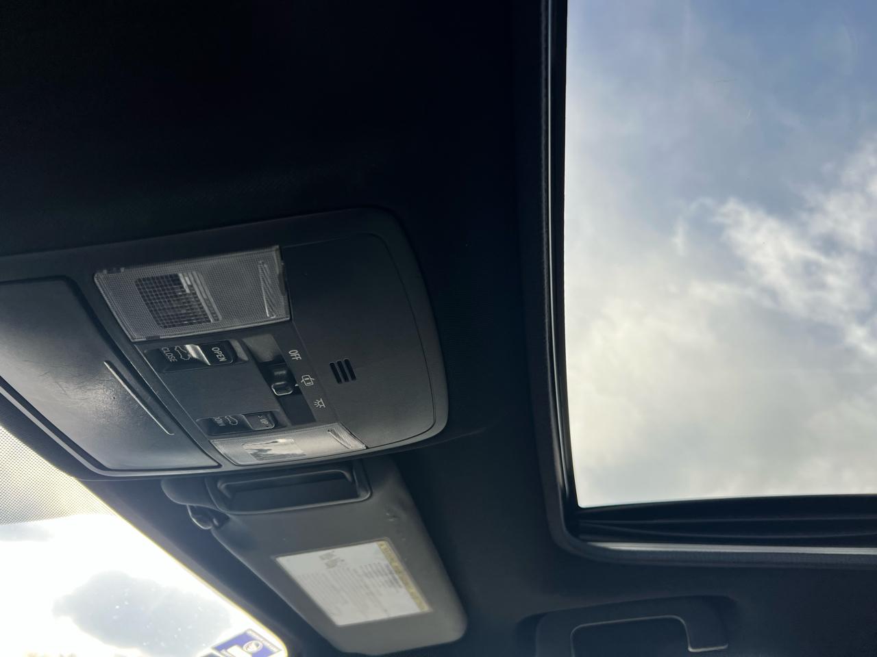 Toyota RAV4 AWD 4dr SE (Natl) 2016