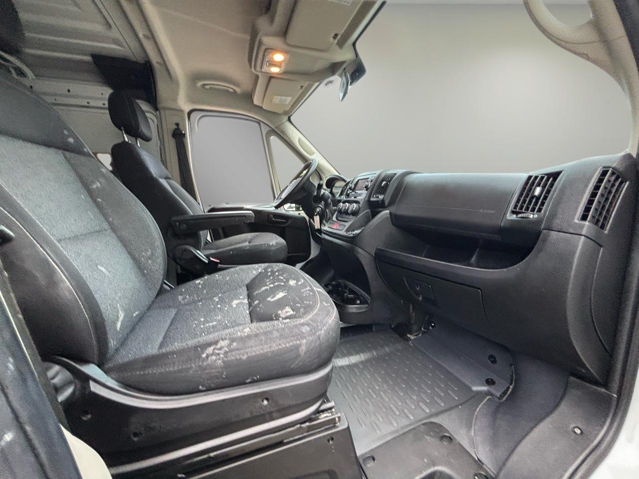 RAM ProMaster Cargo Van 1500 Low Roof 136" WB 2021