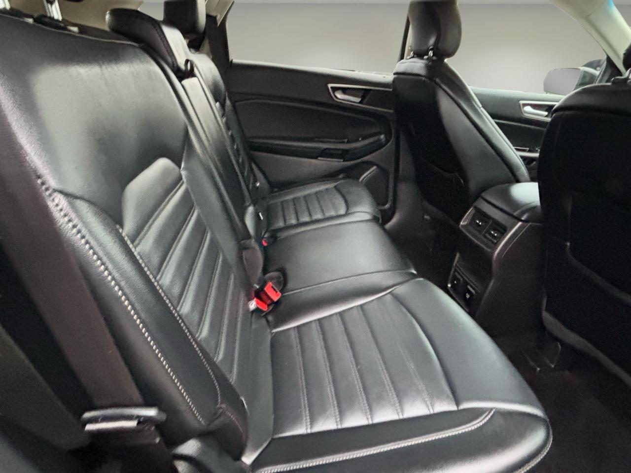 Ford Edge  2015