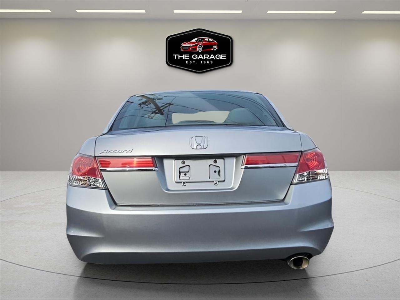 Honda Accord Sdn 4dr I4 Auto LX 2011