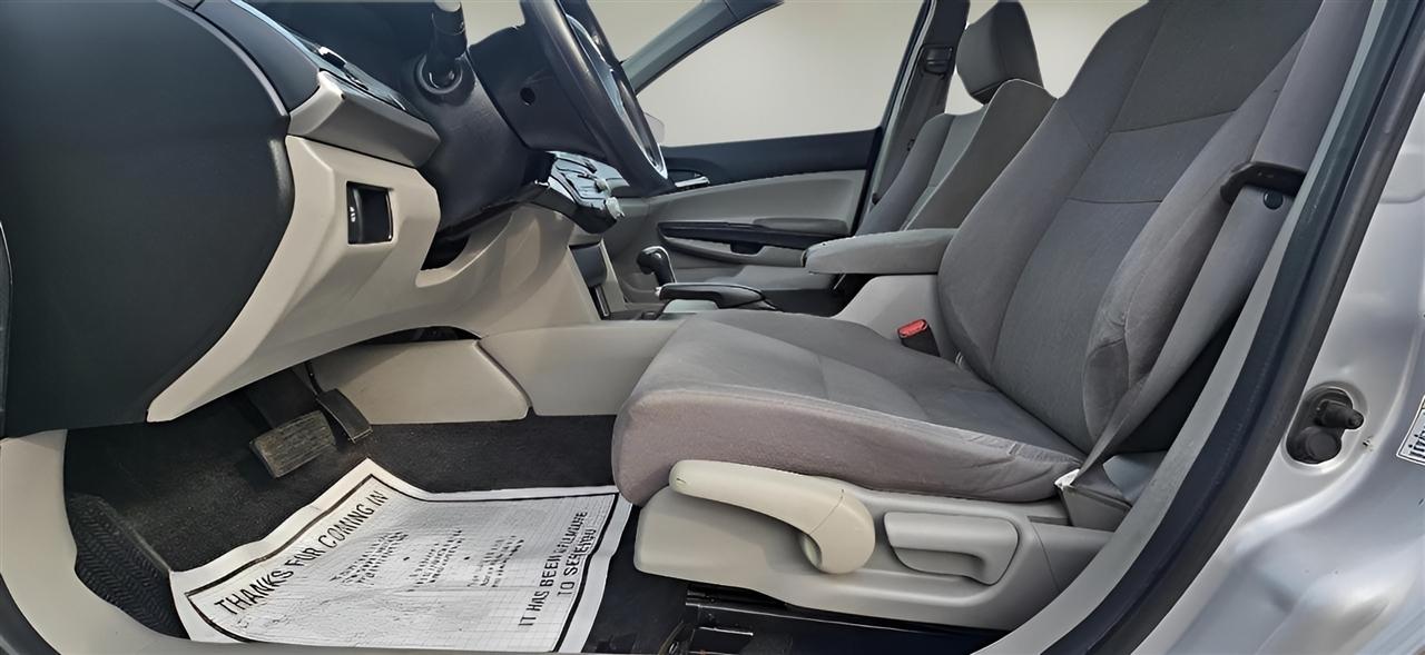 Honda Accord Sdn 4dr I4 Auto LX 2011