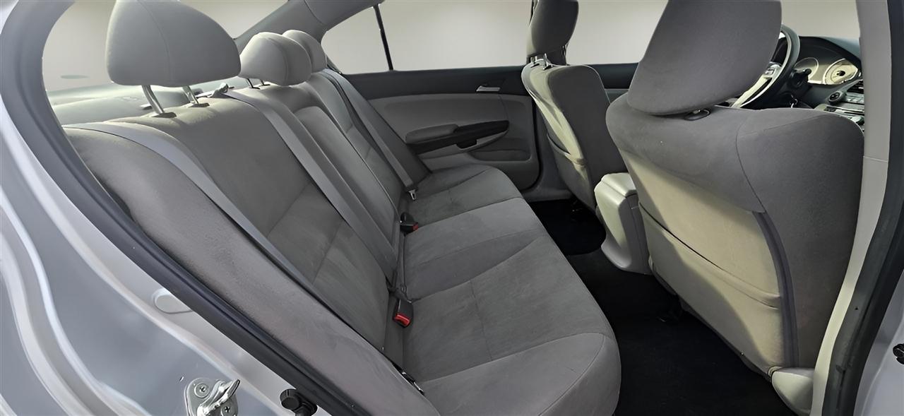 Honda Accord Sdn 4dr I4 Auto LX 2011