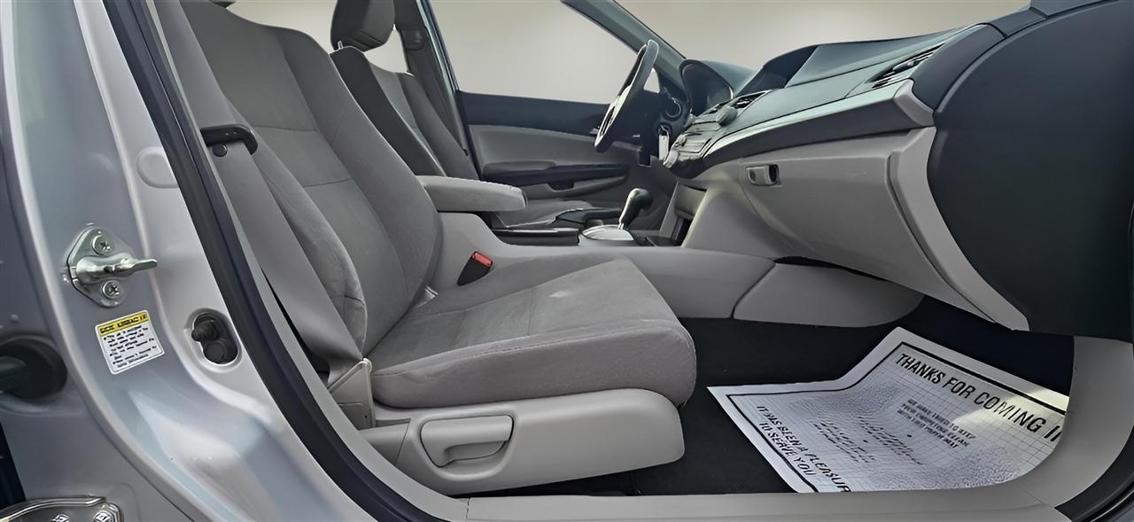 Honda Accord Sdn 4dr I4 Auto LX 2011