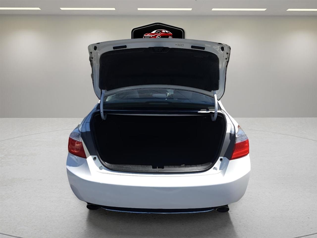 Honda Accord Sdn  2013