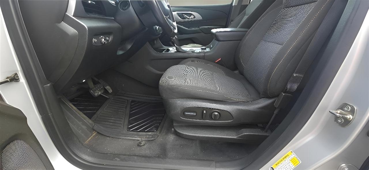 Chevrolet Traverse AWD 4dr LT Cloth w/1LT 2019