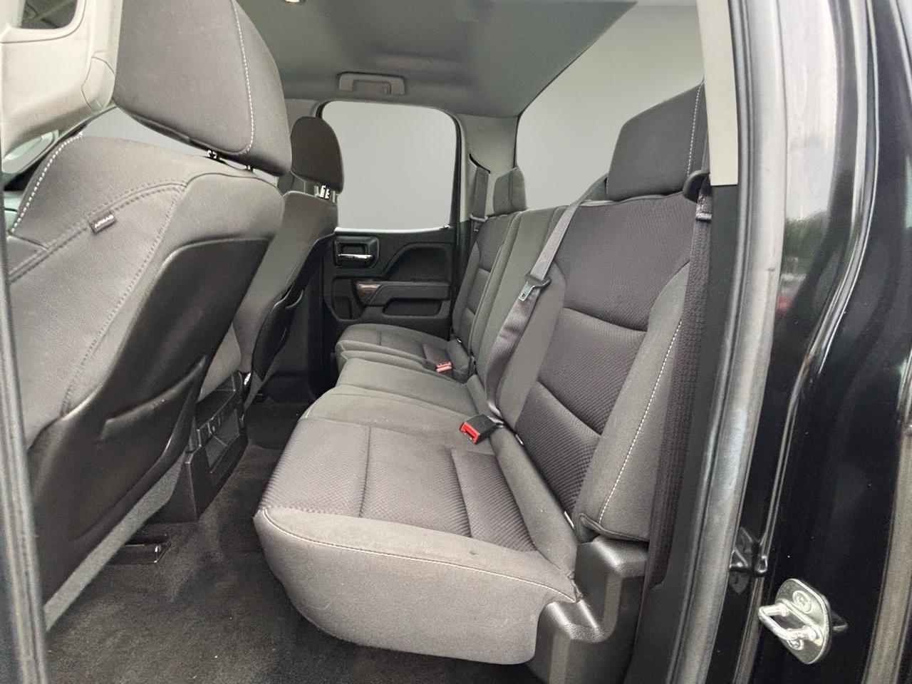 GMC Sierra 1500 4WD Double Cab 143.5" SLE 2015