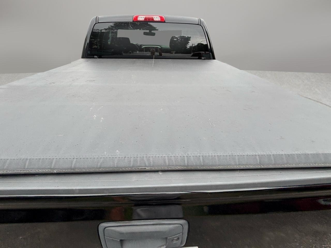GMC Sierra 1500 4WD Double Cab 143.5" SLE 2015