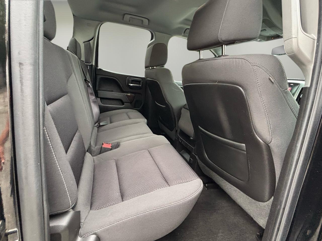 GMC Sierra 1500 4WD Double Cab 143.5" SLE 2015