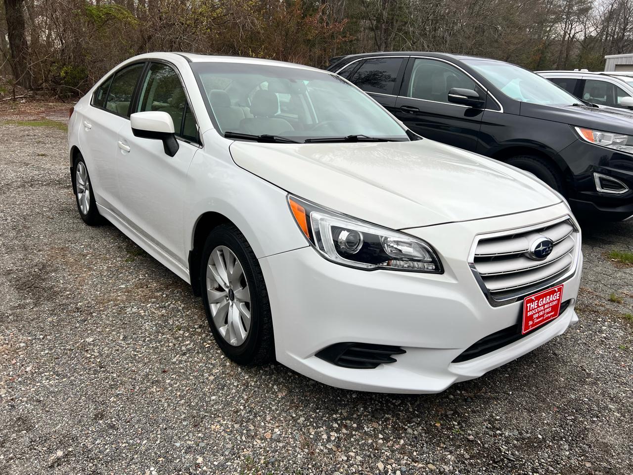 Subaru Legacy 4dr Sdn 2.5i Premium PZEV 2015