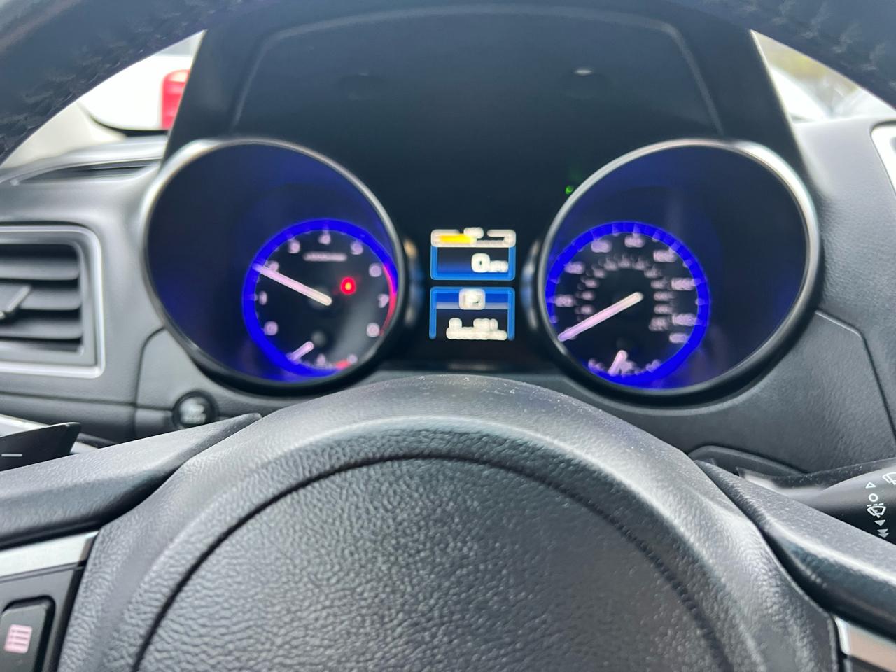 Subaru Legacy 4dr Sdn 2.5i Premium PZEV 2015