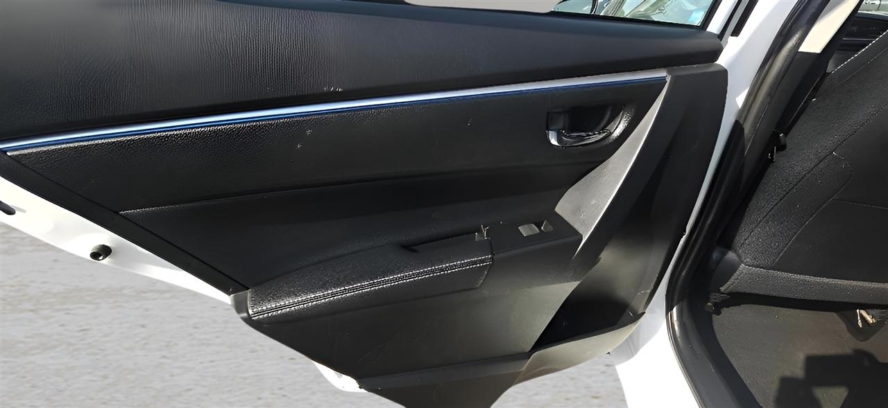 Toyota Corolla  2016