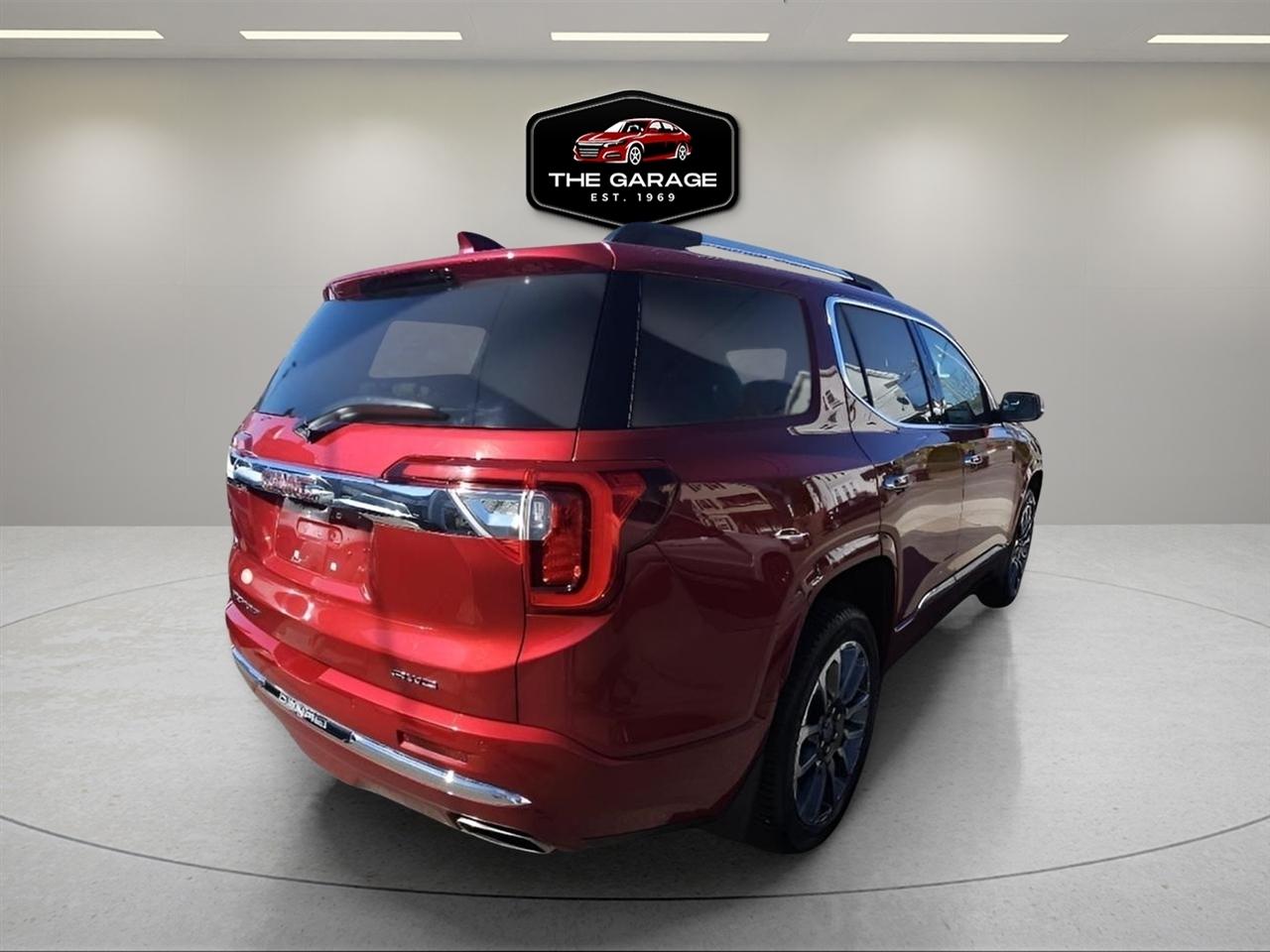 GMC Acadia AWD 4dr Denali 2020