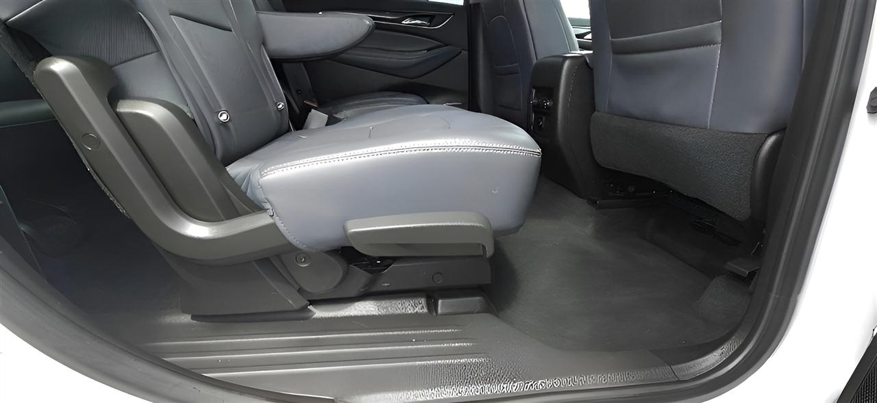 Buick Enclave AWD 4dr Essence 2018