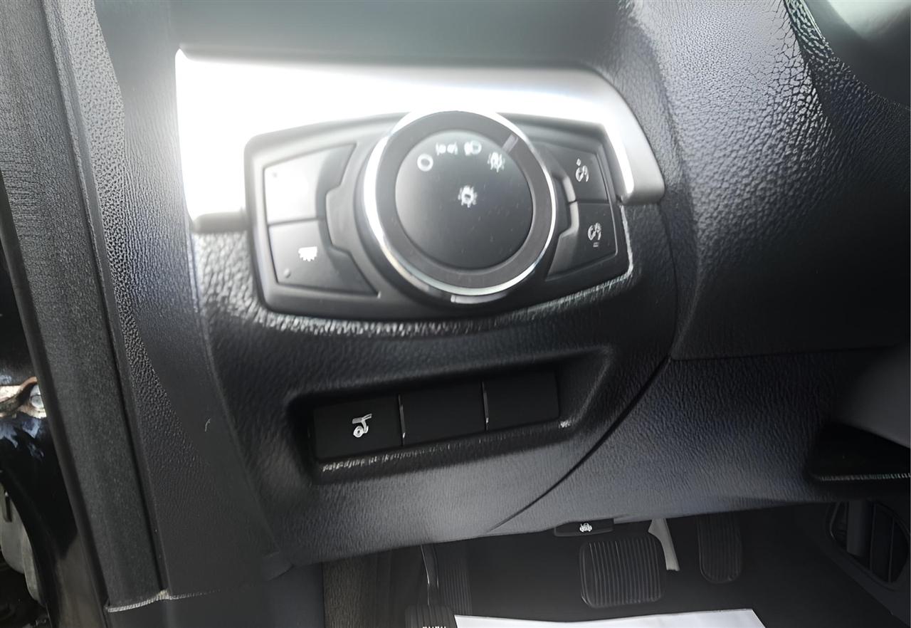 Ford Explorer XLT 4WD 2017