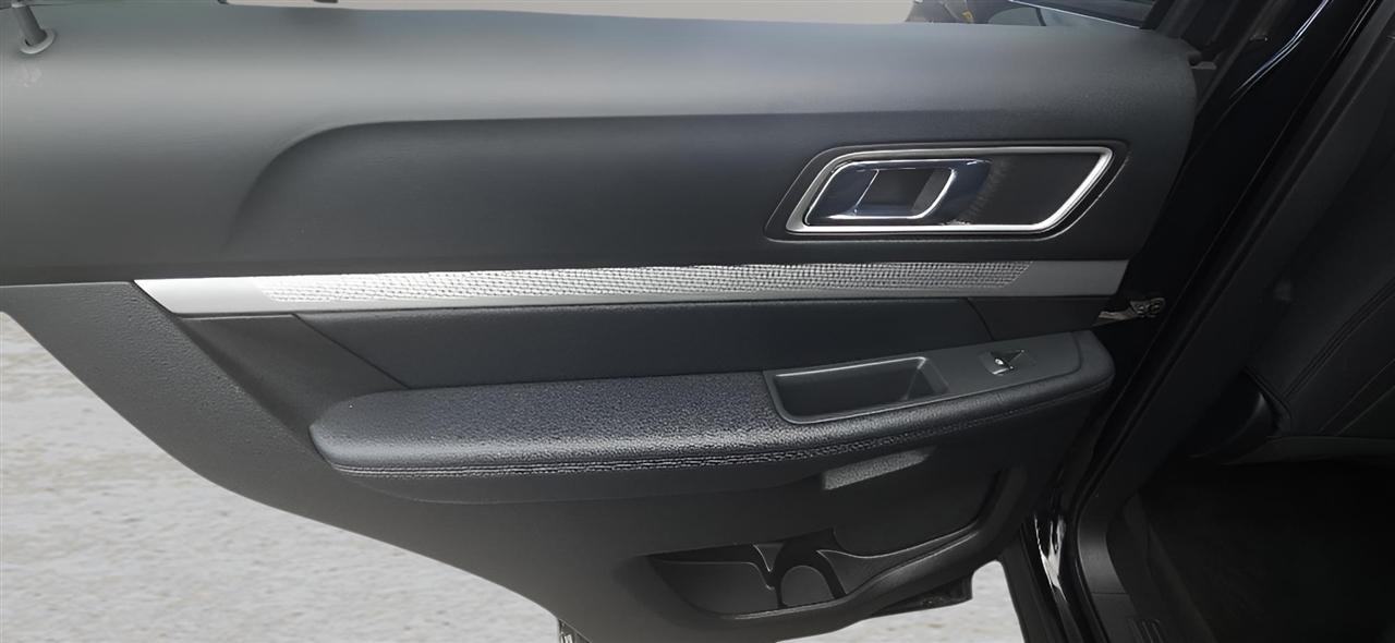 Ford Explorer XLT 4WD 2017