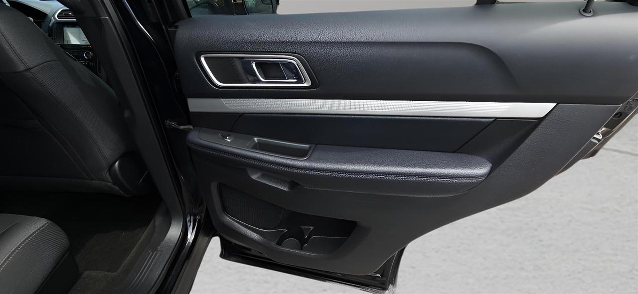 Ford Explorer XLT 4WD 2017