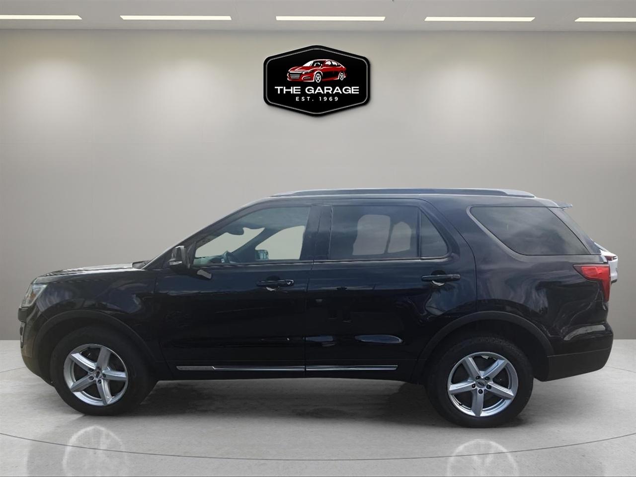 Ford Explorer XLT 4WD 2017