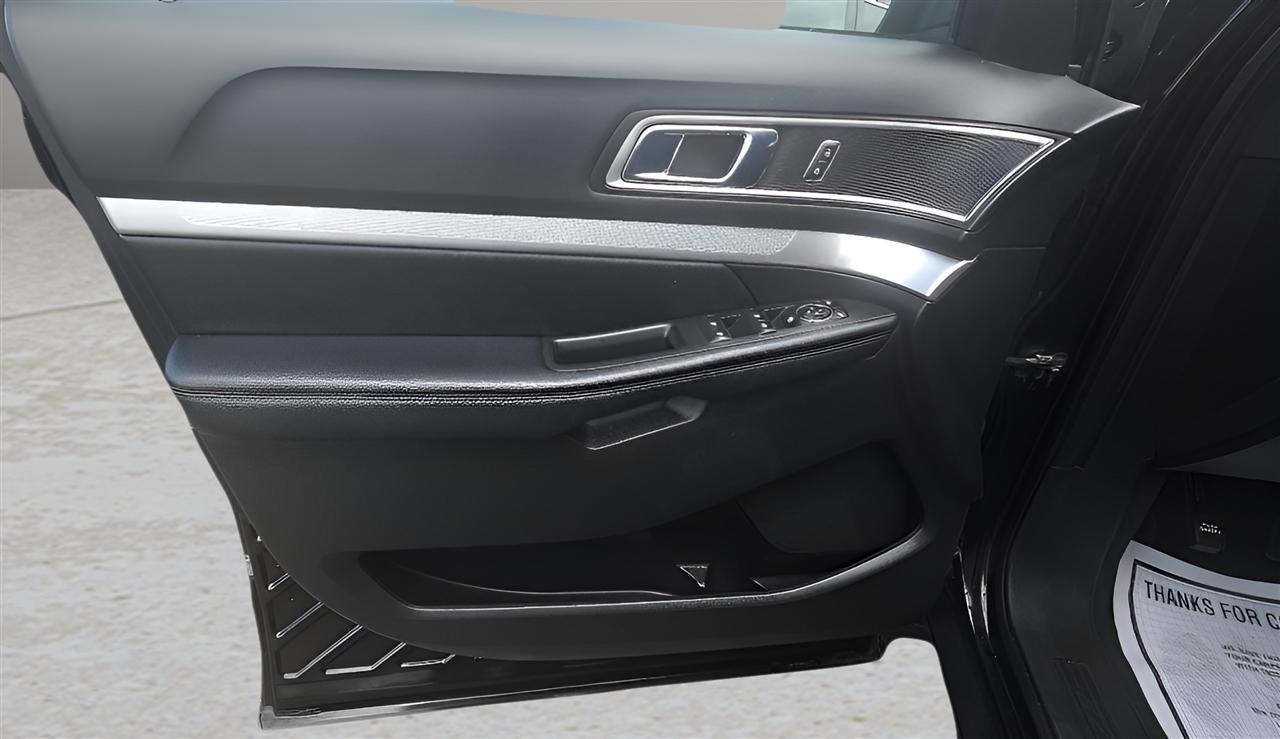 Ford Explorer XLT 4WD 2017