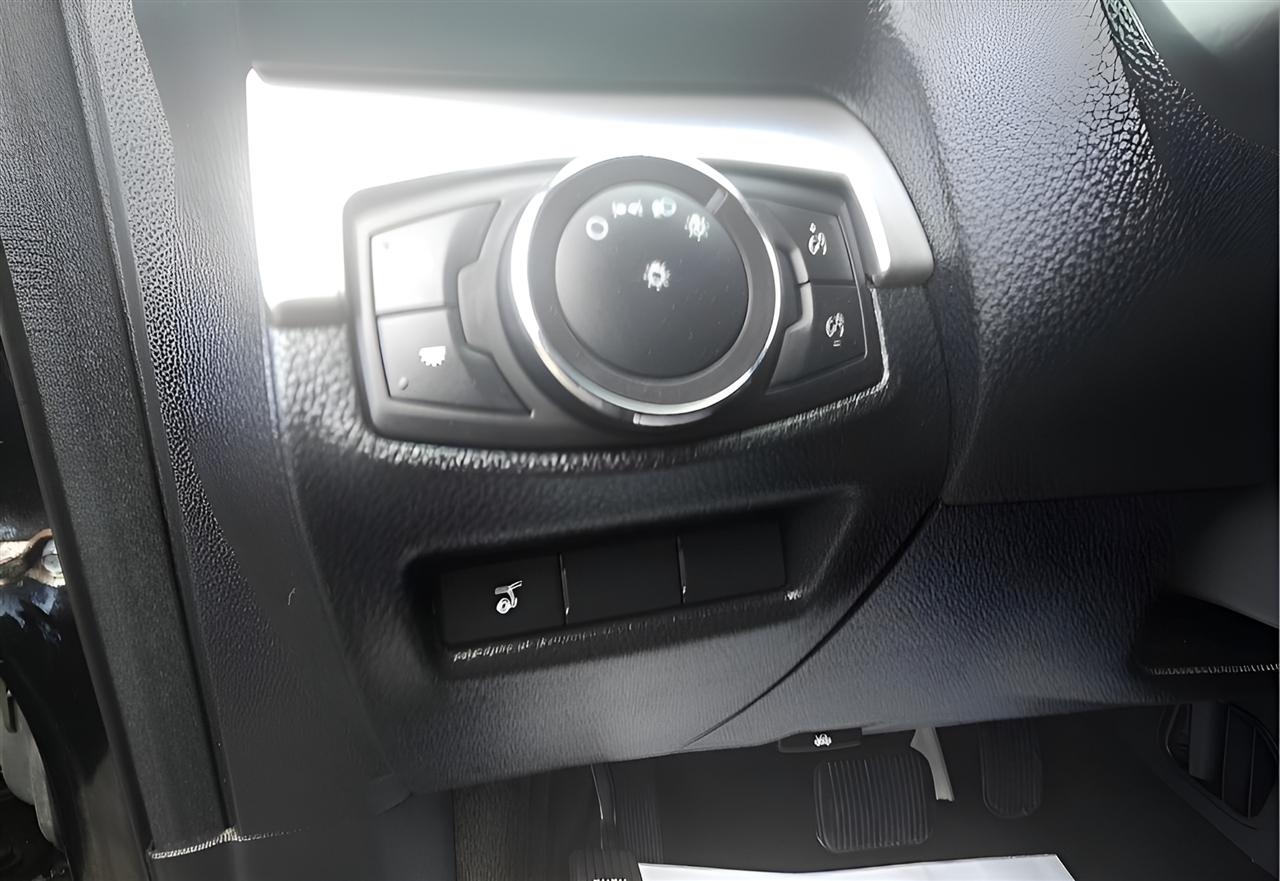 Ford Explorer XLT 4WD 2017