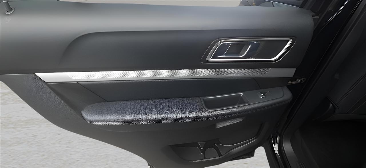 Ford Explorer XLT 4WD 2017