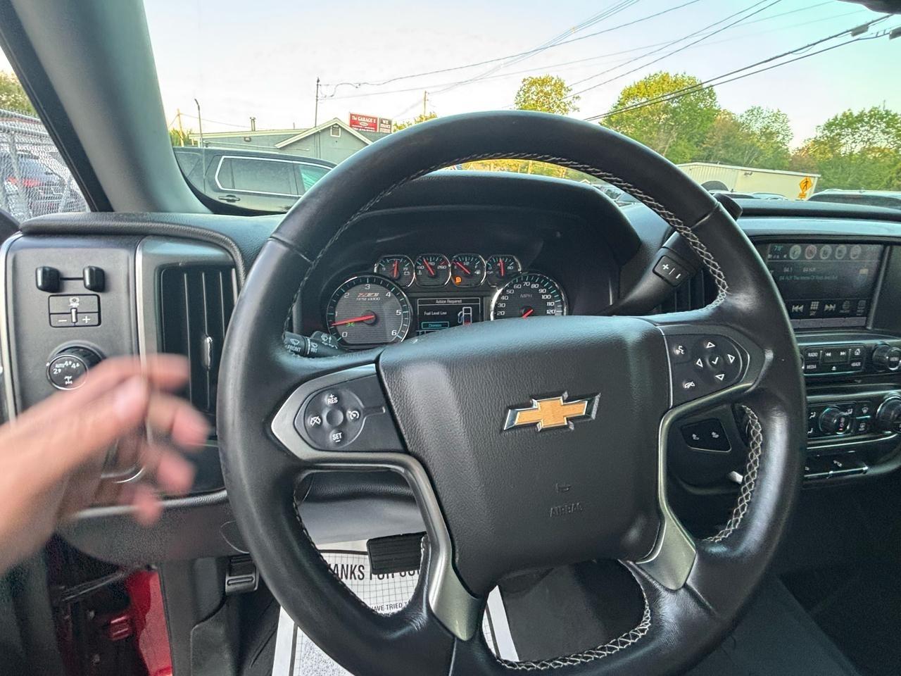 Chevrolet Silverado 1500 4WD Double Cab 143.5" LT w/2LT 2018