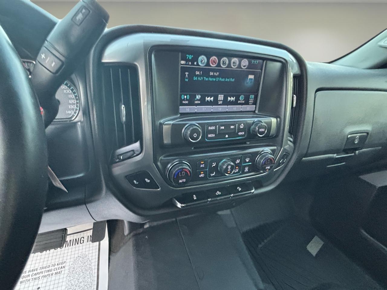 Chevrolet Silverado 1500 4WD Double Cab 143.5" LT w/2LT 2018