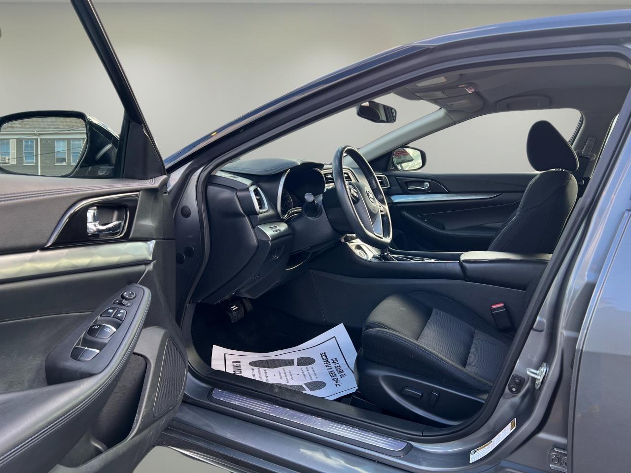 Nissan Maxima S 3.5L 2019