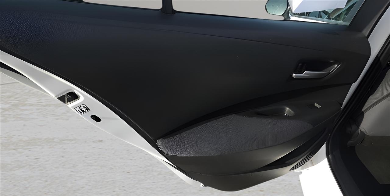 Toyota Corolla LE 2020