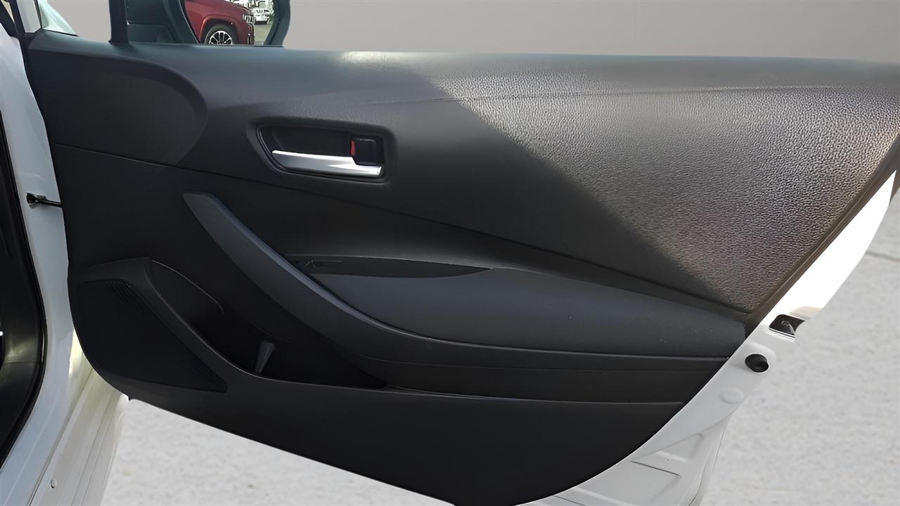 Toyota Corolla LE 2020