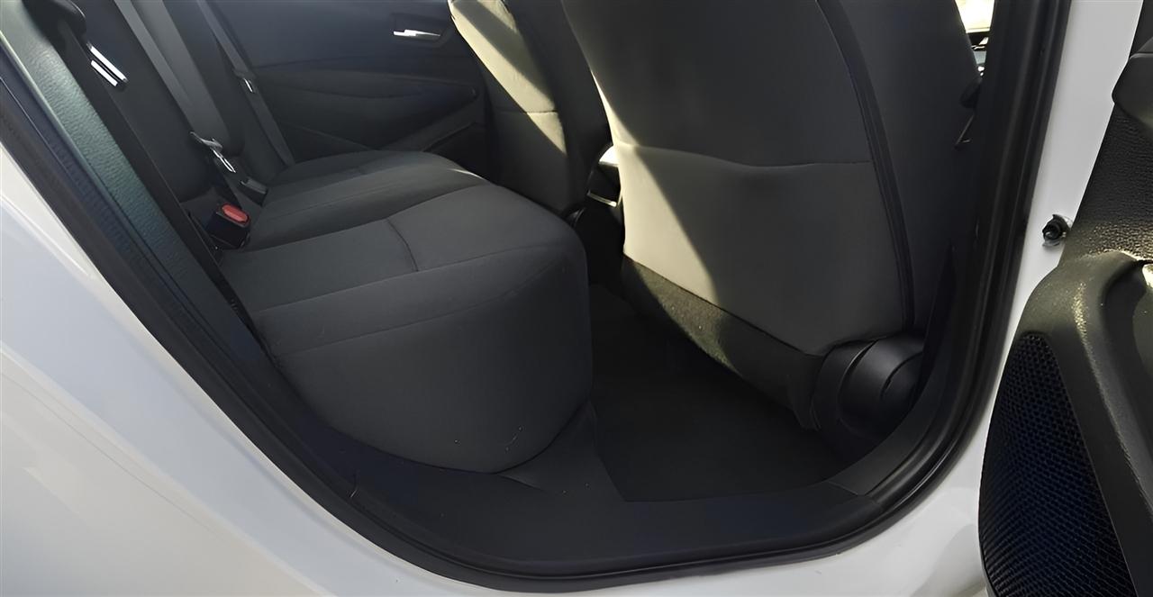 Toyota Corolla LE 2020