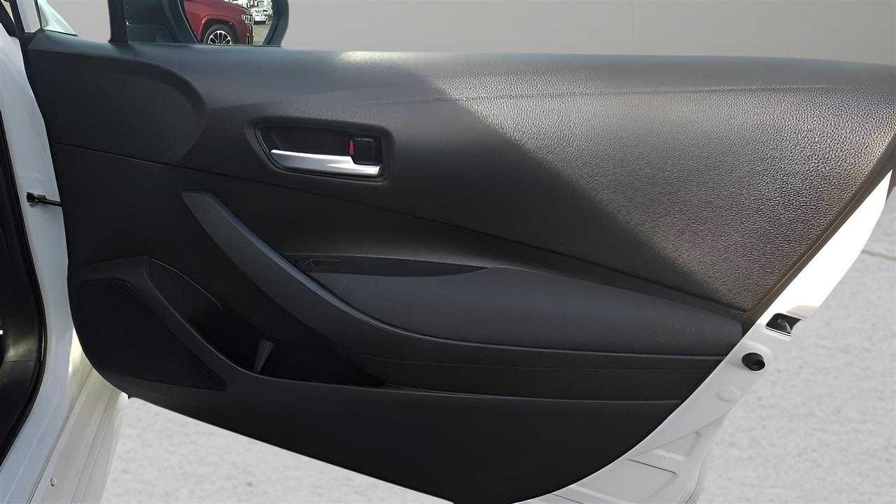 Toyota Corolla LE 2020