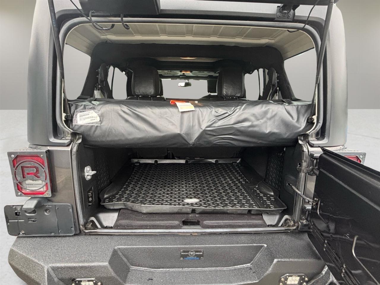 Jeep Wrangler Unlimited Sahara 4x4 2017