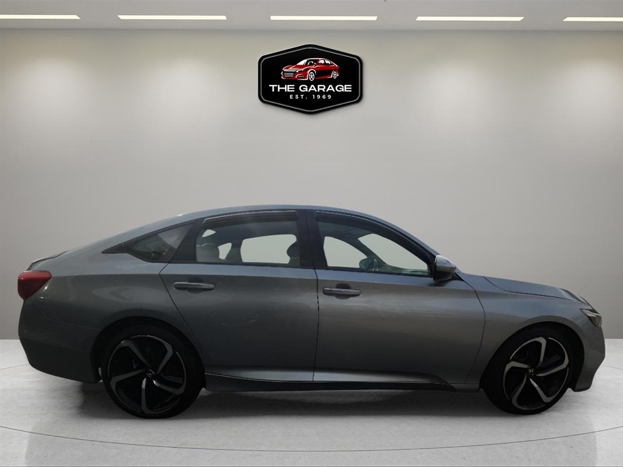 Honda Accord Sedan Sport 2.0T Auto 2018