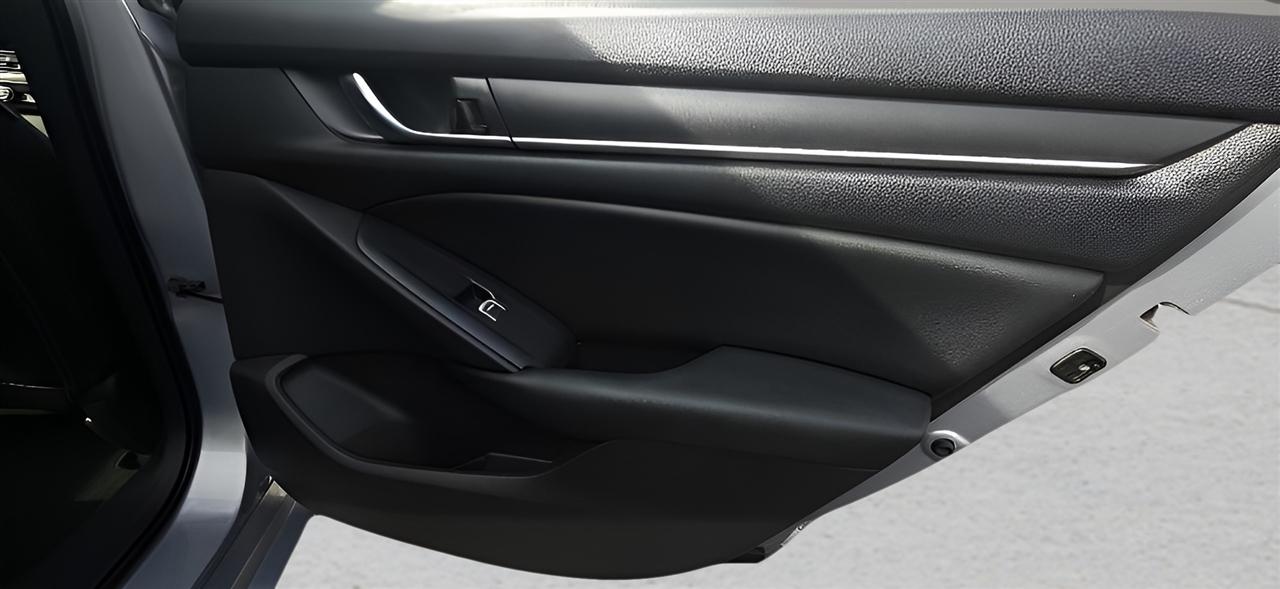 Honda Accord Sedan Sport 2.0T Auto 2018