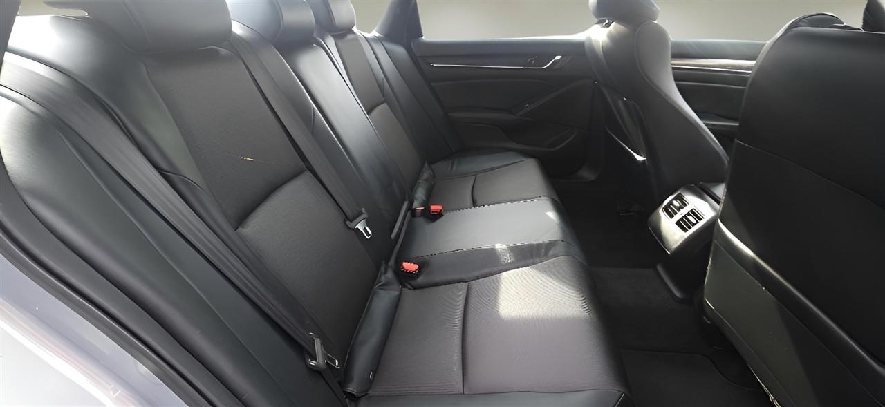 Honda Accord Sedan Sport 2.0T Auto 2018