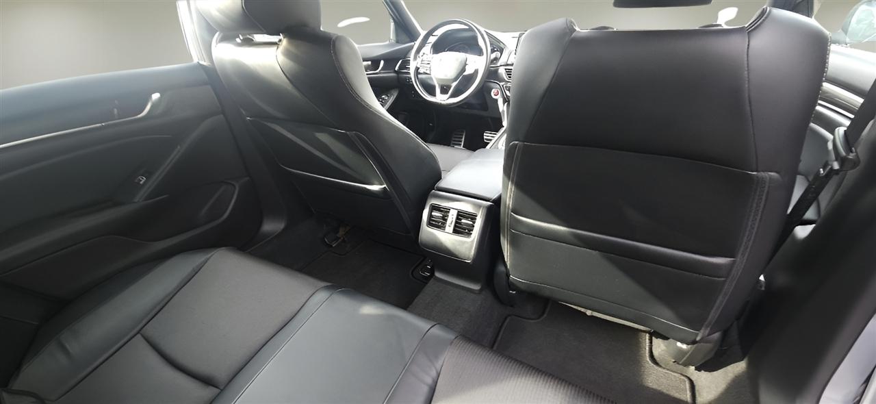 Honda Accord Sedan Sport 2.0T Auto 2018